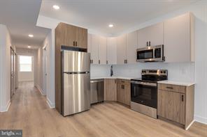 Philadelphia Townhome: 2234 N Franklin St