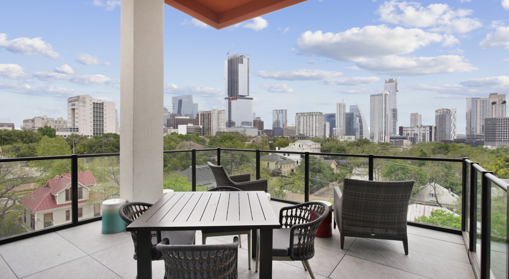 Austin Condo: 826 W 12th St