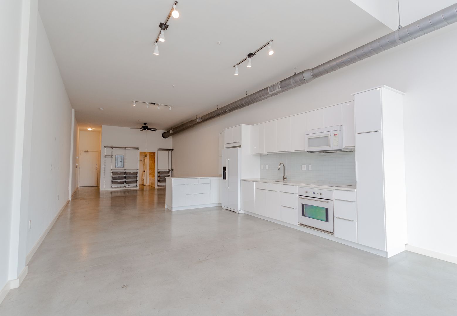 Austin House: 2235 East 6th Street 415