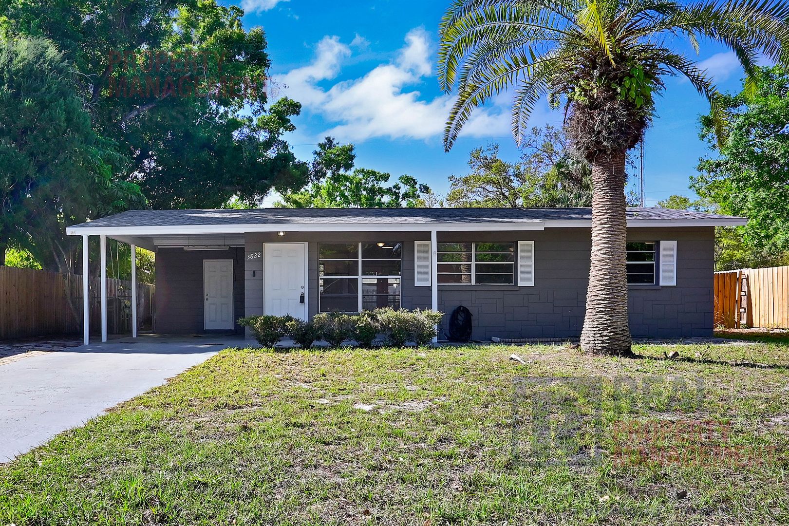 Sarasota House: 3822 Gopher St