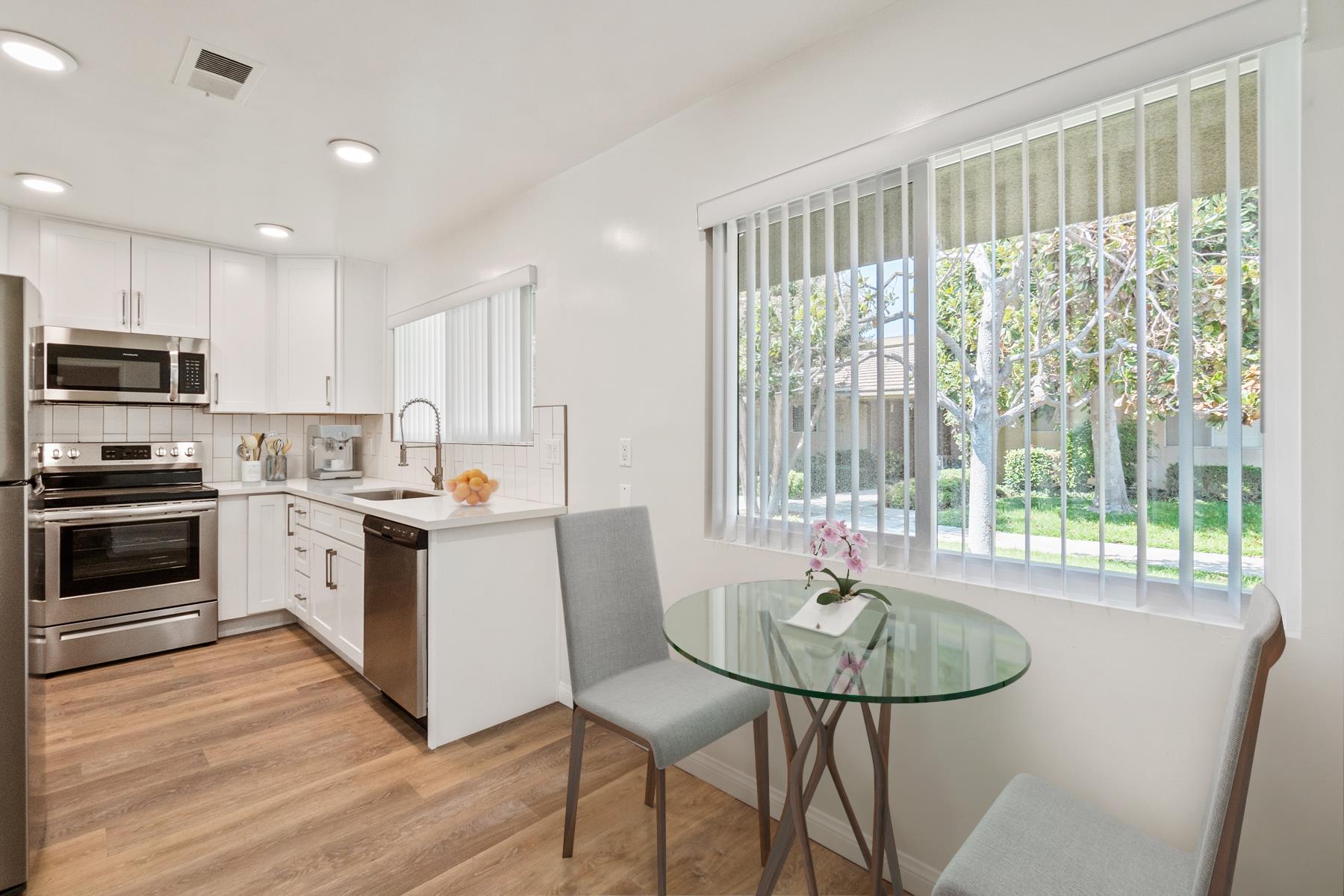 Claremont Apartment: 450 Vista Drive