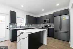 Philadelphia Townhome: 1830 Montrose St