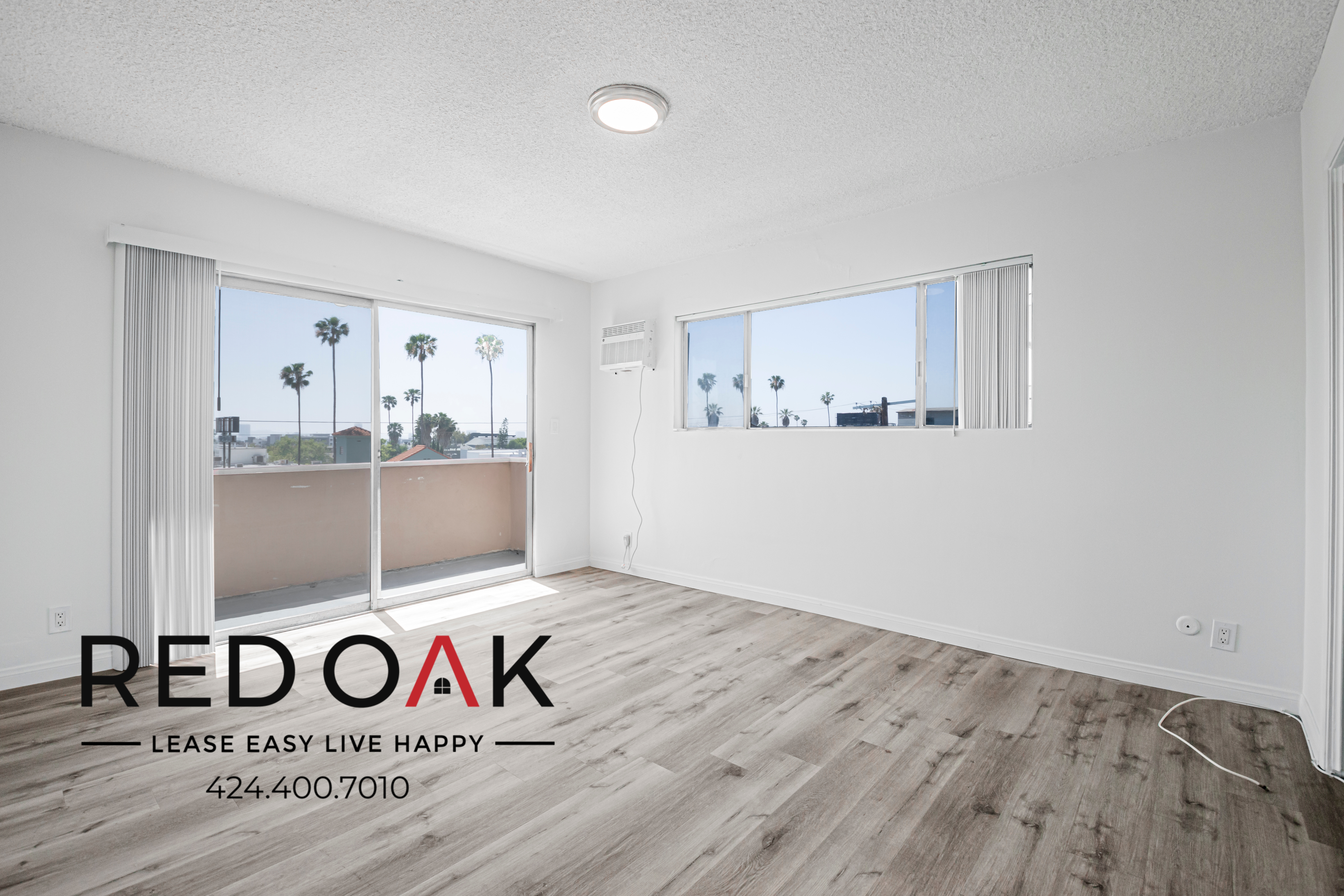 Los Angeles Condo: 7010 Lanewood Ave