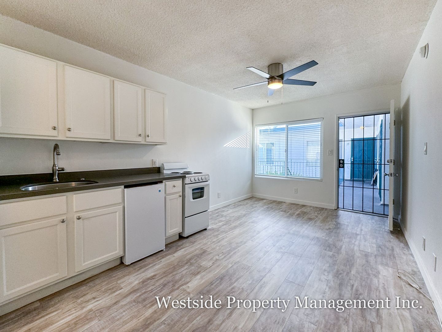 Venice Condo: 28 Sunset Ave