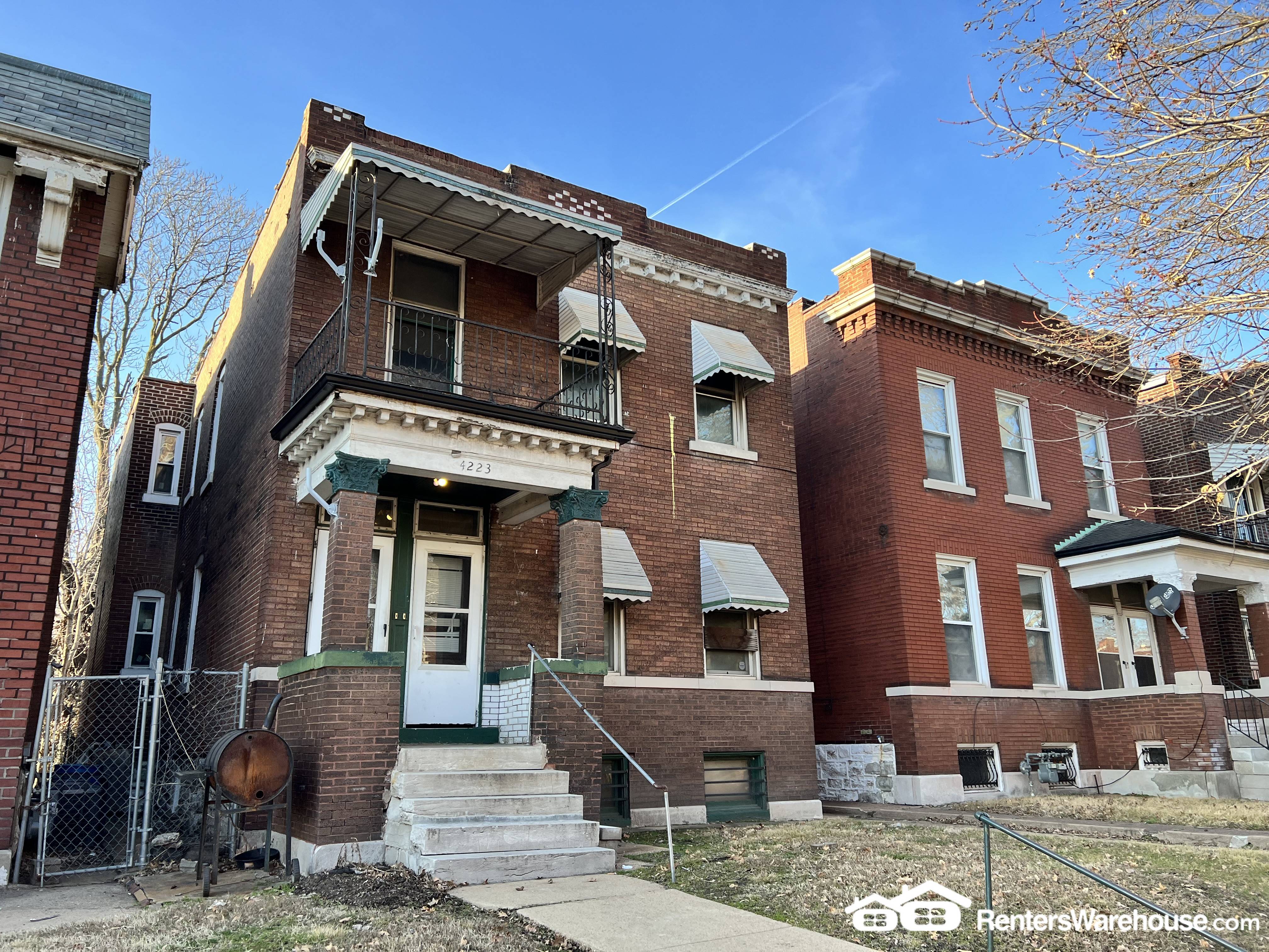 St. Louis Townhome: 4223 Red Bud Ave 1F