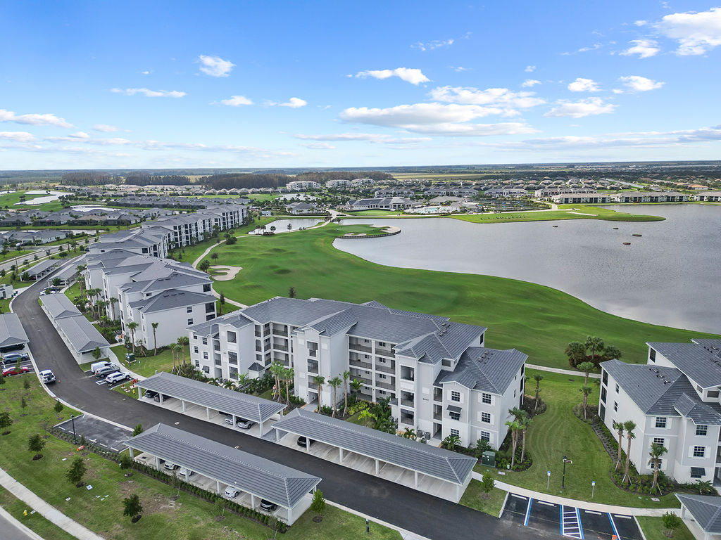 Ave Maria Condo: 5651 Double Eagle Circle #4336