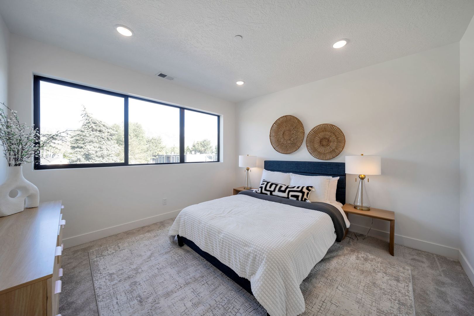 Millcreek Apartment: 4372 s 900 e