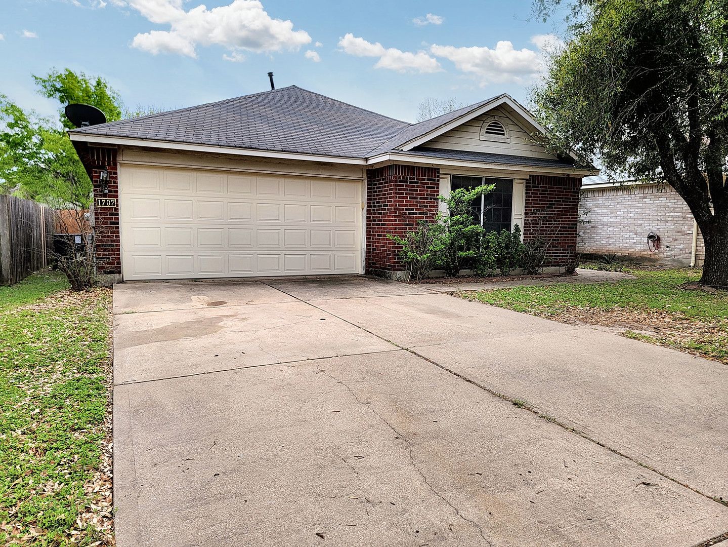 Round Rock House: 1707 Zydeco Drive