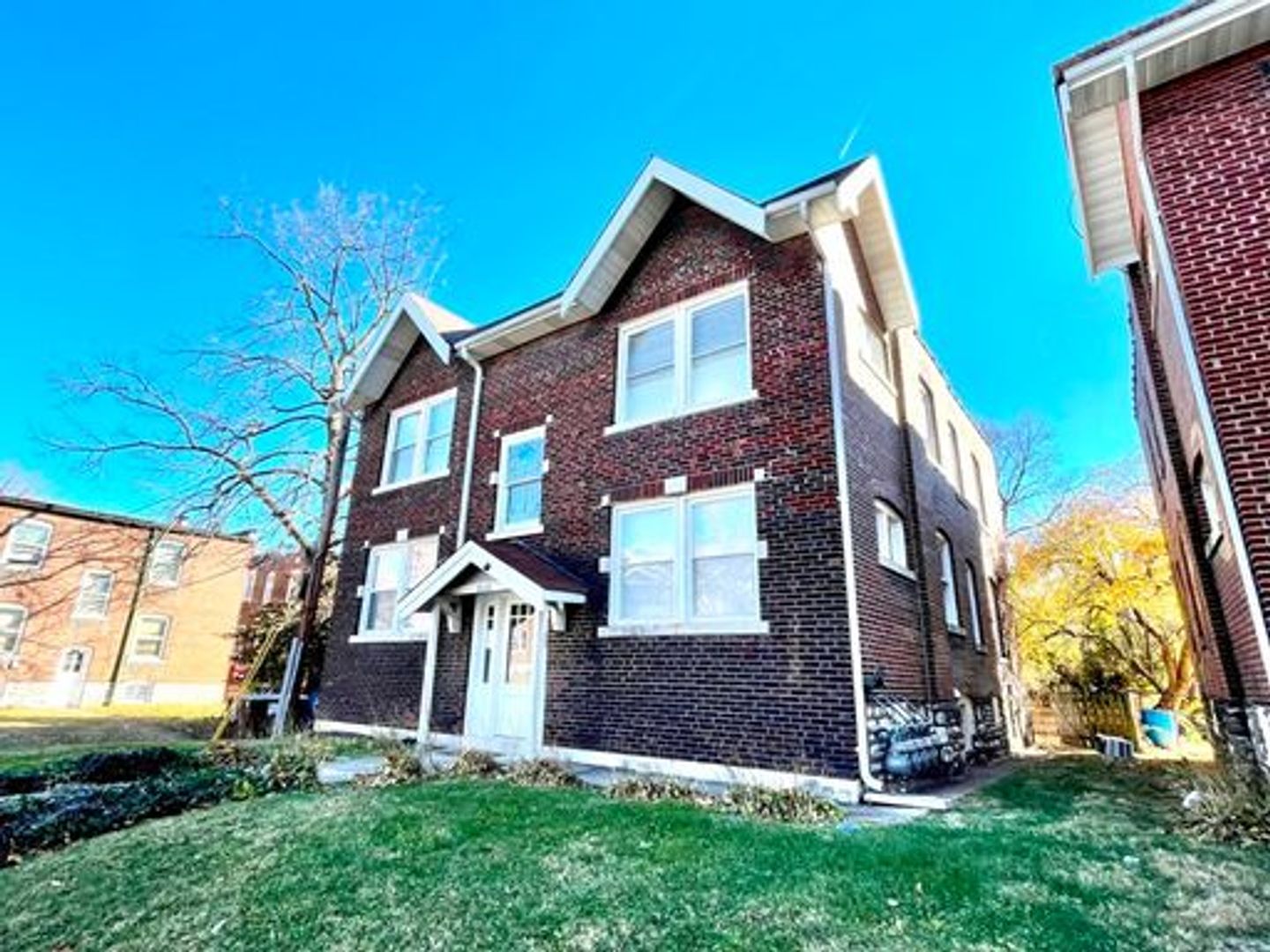 St. Louis Condo: 2112 Maury Ave.