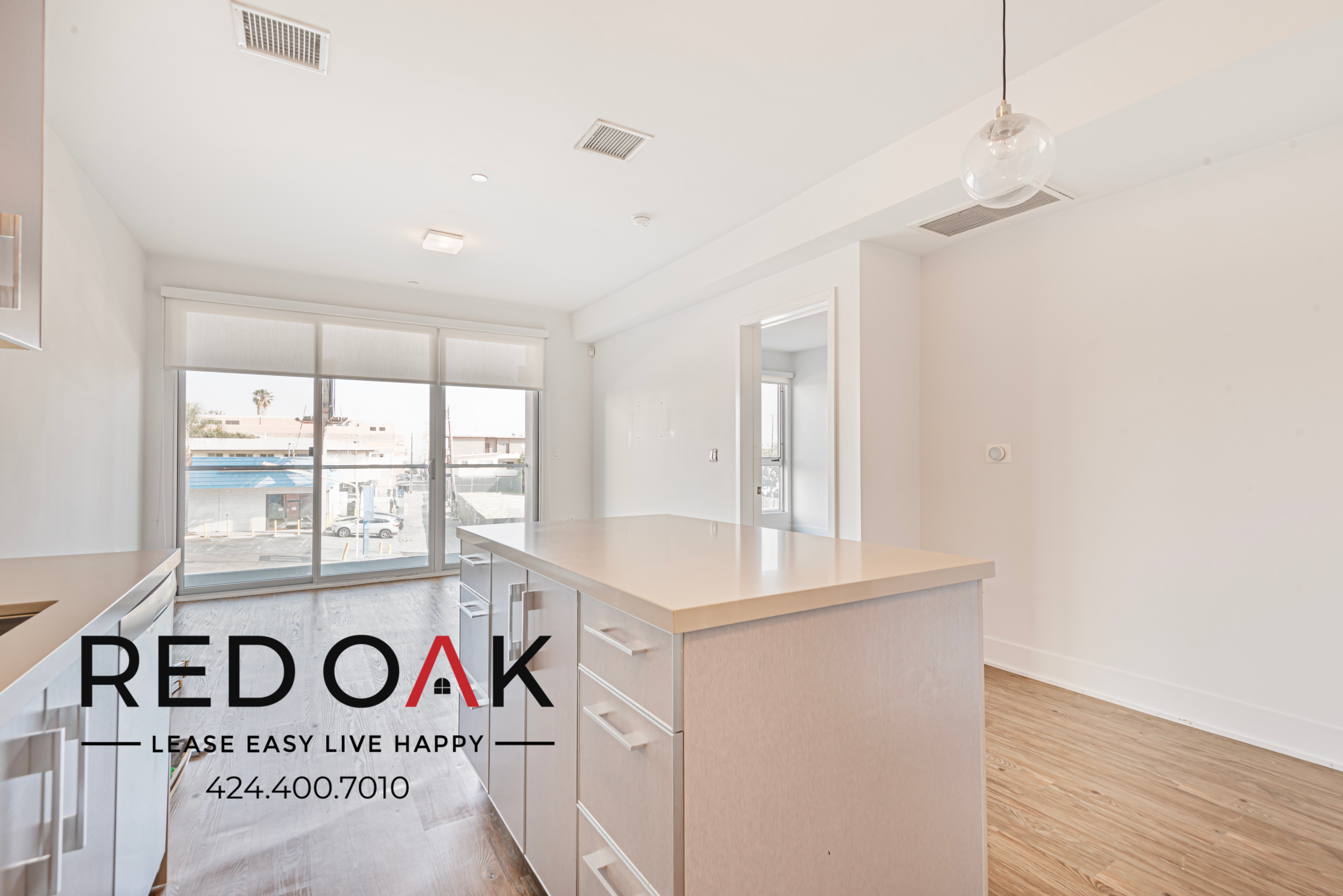 Los Angeles Condo: 1168 S Barrington Ave