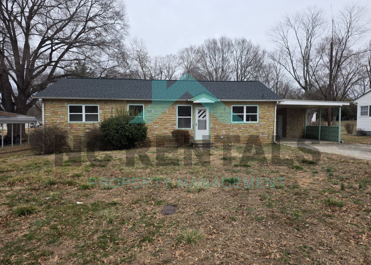 Eden House: 312 Walter Chambers St