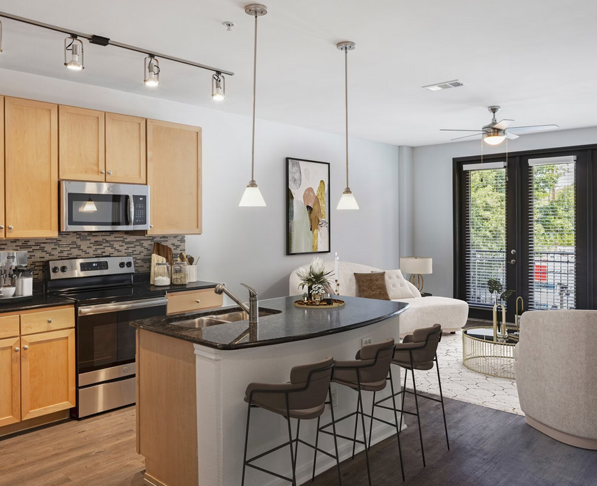 Austin Condo: 300 W 3rd St