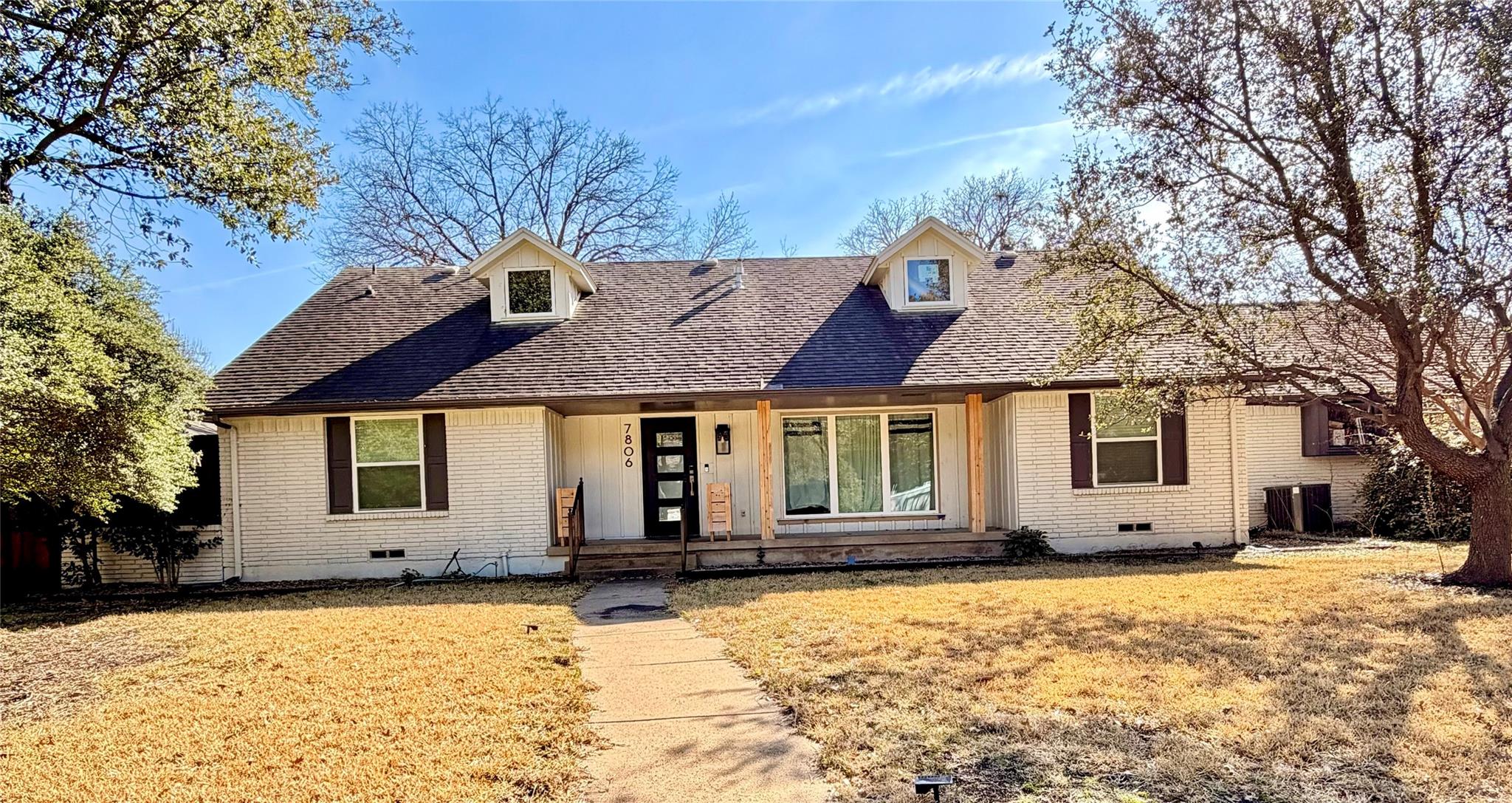 Dallas House: 7806 Rolling Acres Drive