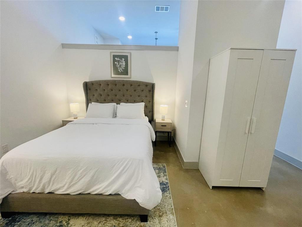 Dallas Condo: 13701 Montfort Drive