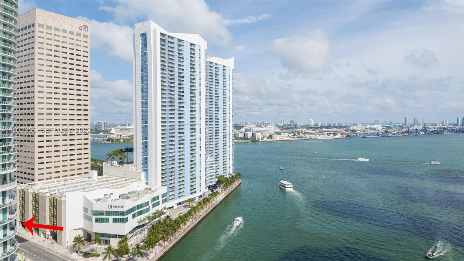 Miami Condo: 300 South Biscayne Boulevard