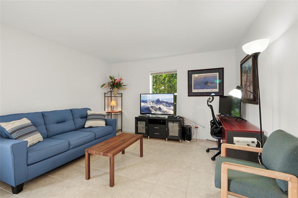 Fort Pierce Condo: 2210 South 34th Street