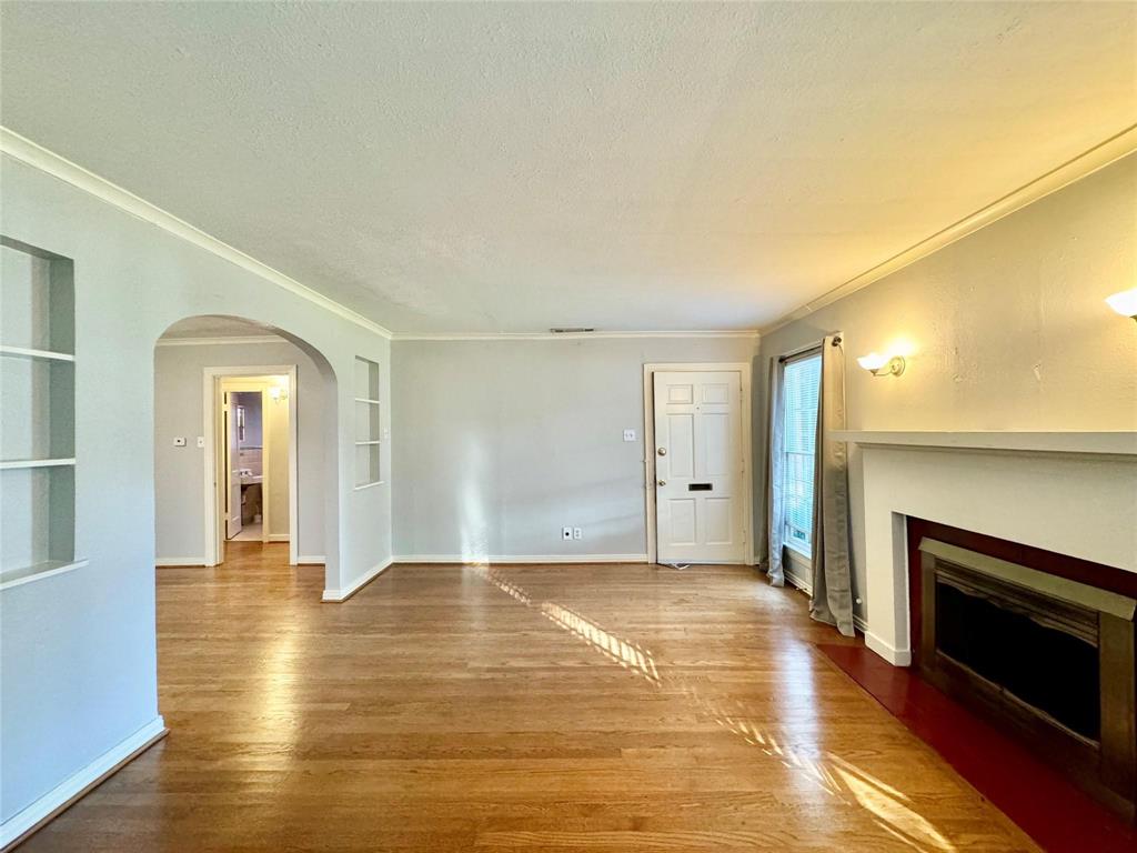 Dallas Condo: 5511 Longview Street