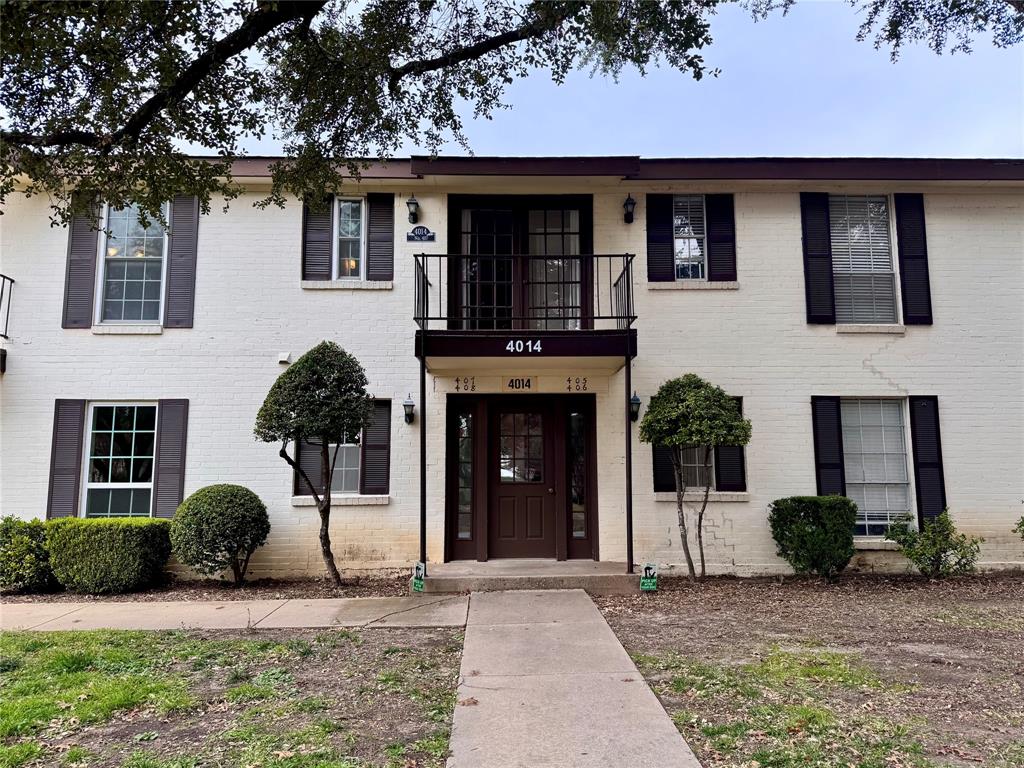 Fort Worth Condo: 4014 Ridglea Country Club Drive