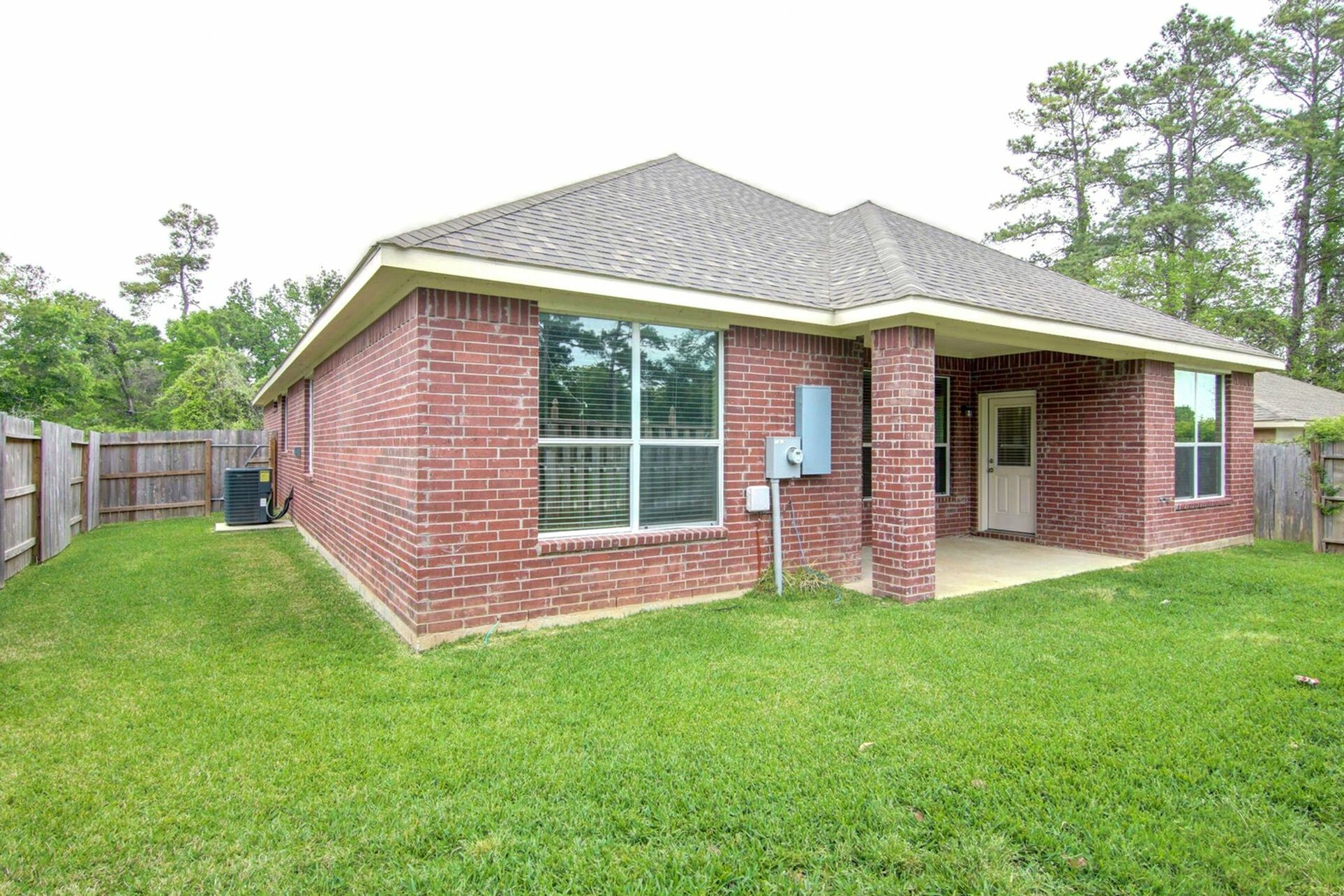 Montgomery Condo: 13413 Raintree Drive