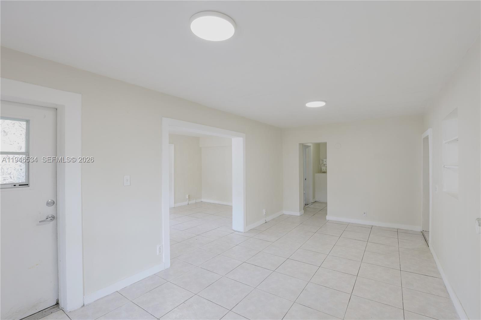 North Miami Beach Condo: 2250 Northeast 136th Street