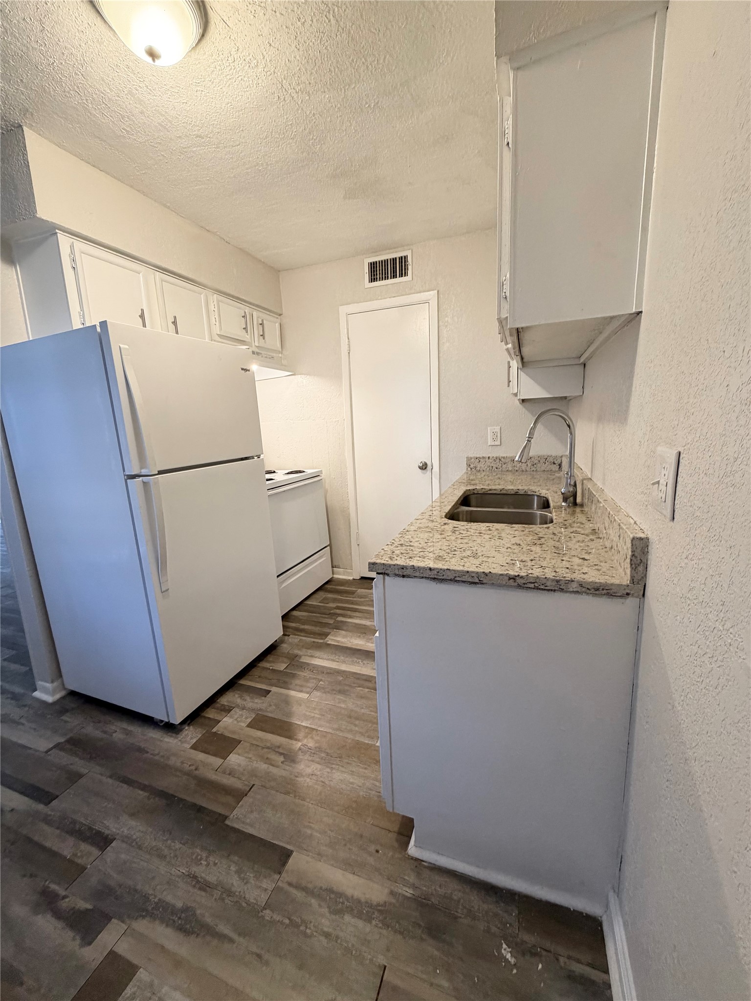 La Marque Condo: 1614 Vauthier Street