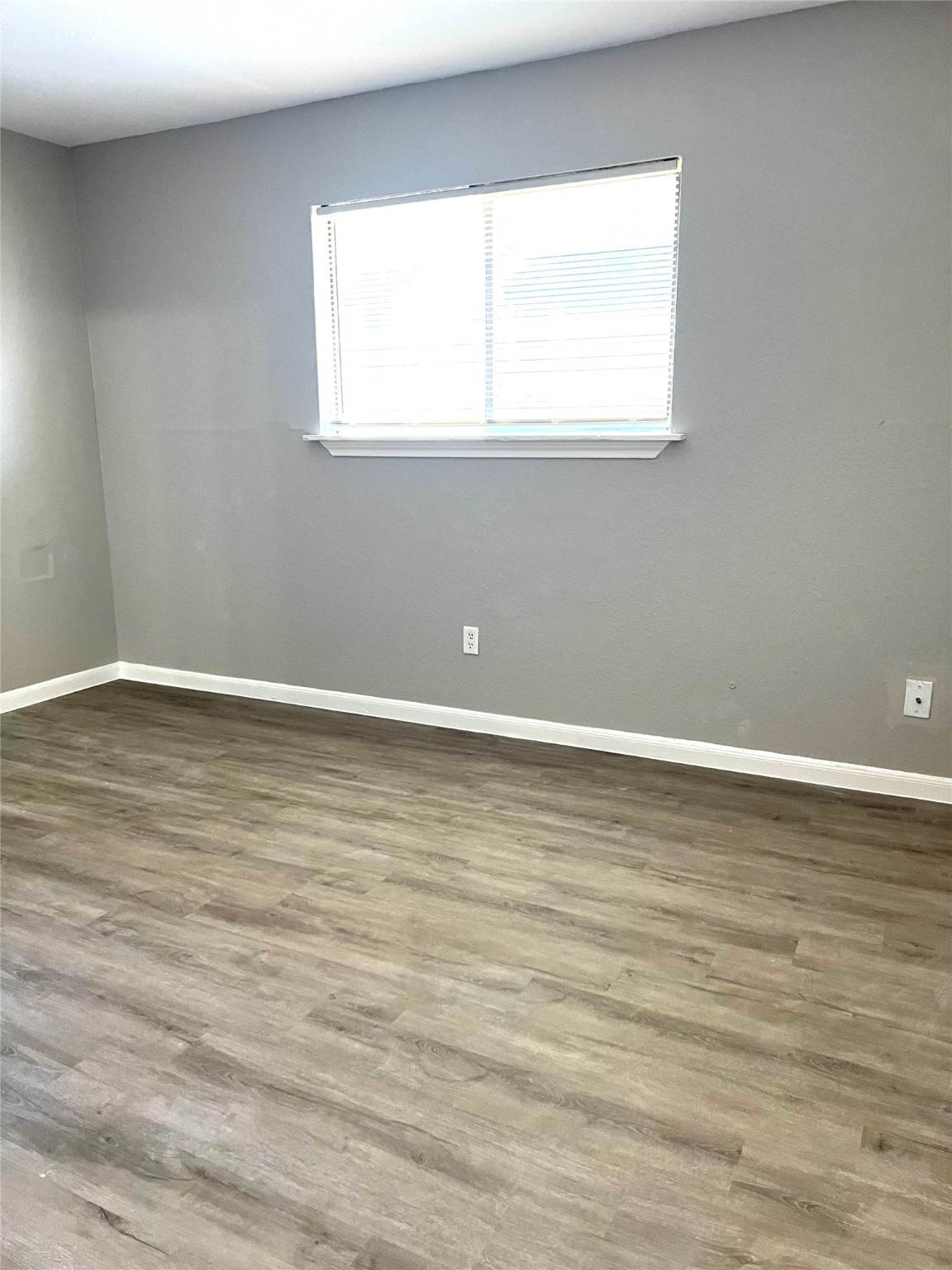 Spring Condo: 3221 Hirschfield Road