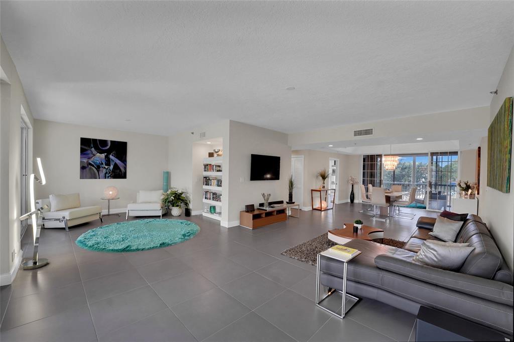 Pompano Beach Condo: 4108 West Palm Aire Drive