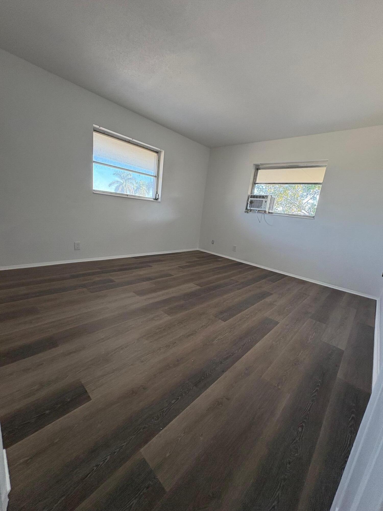 Pompano Beach Condo: 1150 East Sample Road