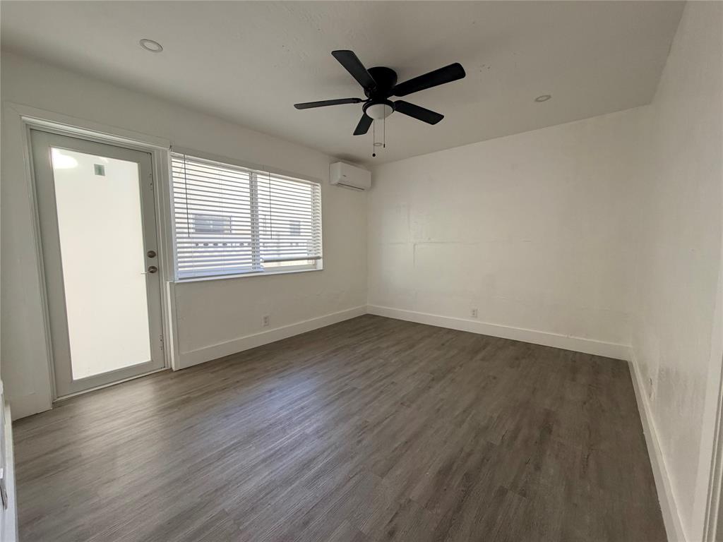 Hollywood Condo: 1847 Madison Street