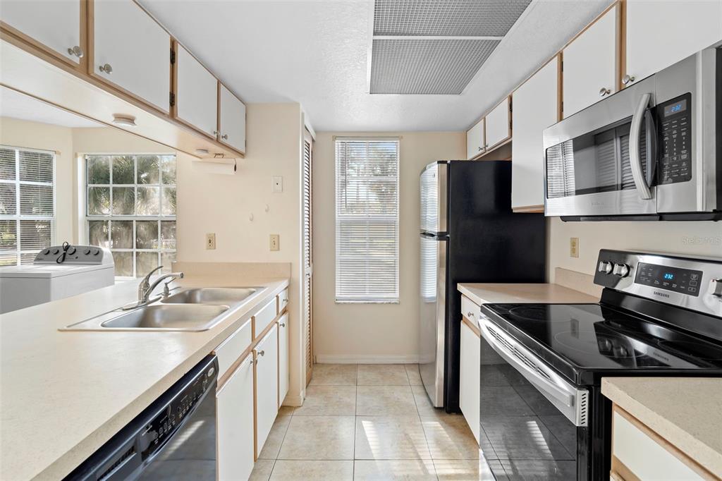 Kissimmee Condo: 2051 Royal Bay Boulevard