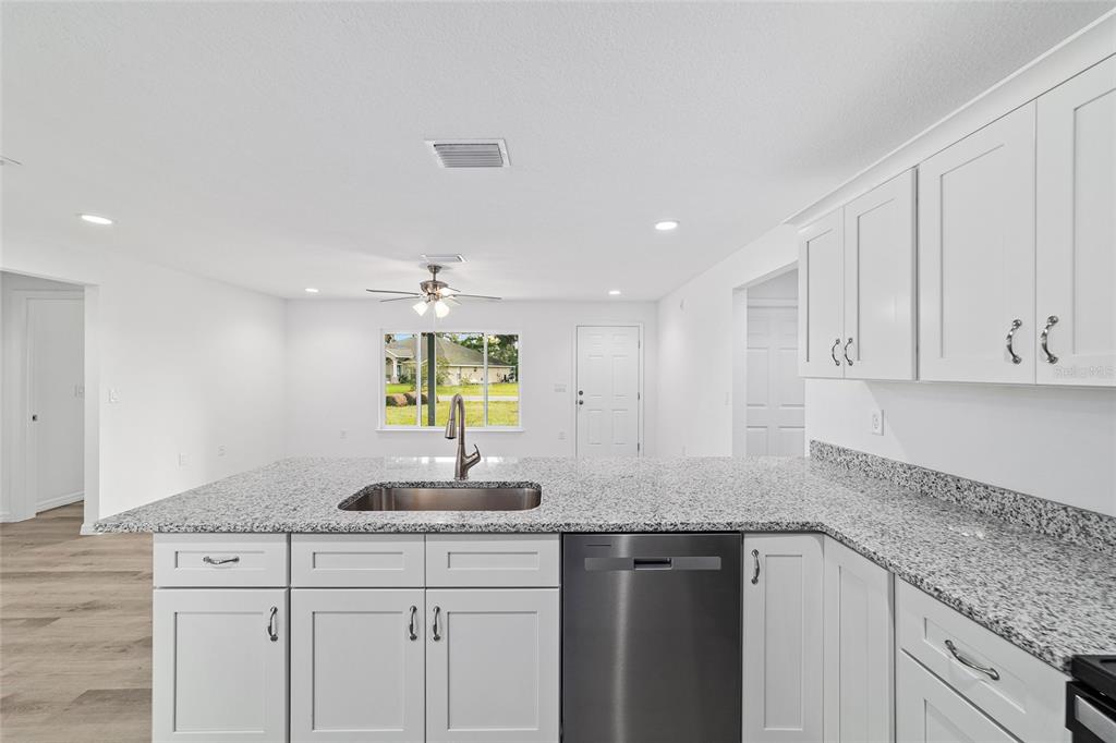 Silver Springs Condo: 874 Northeast 130th Terrace