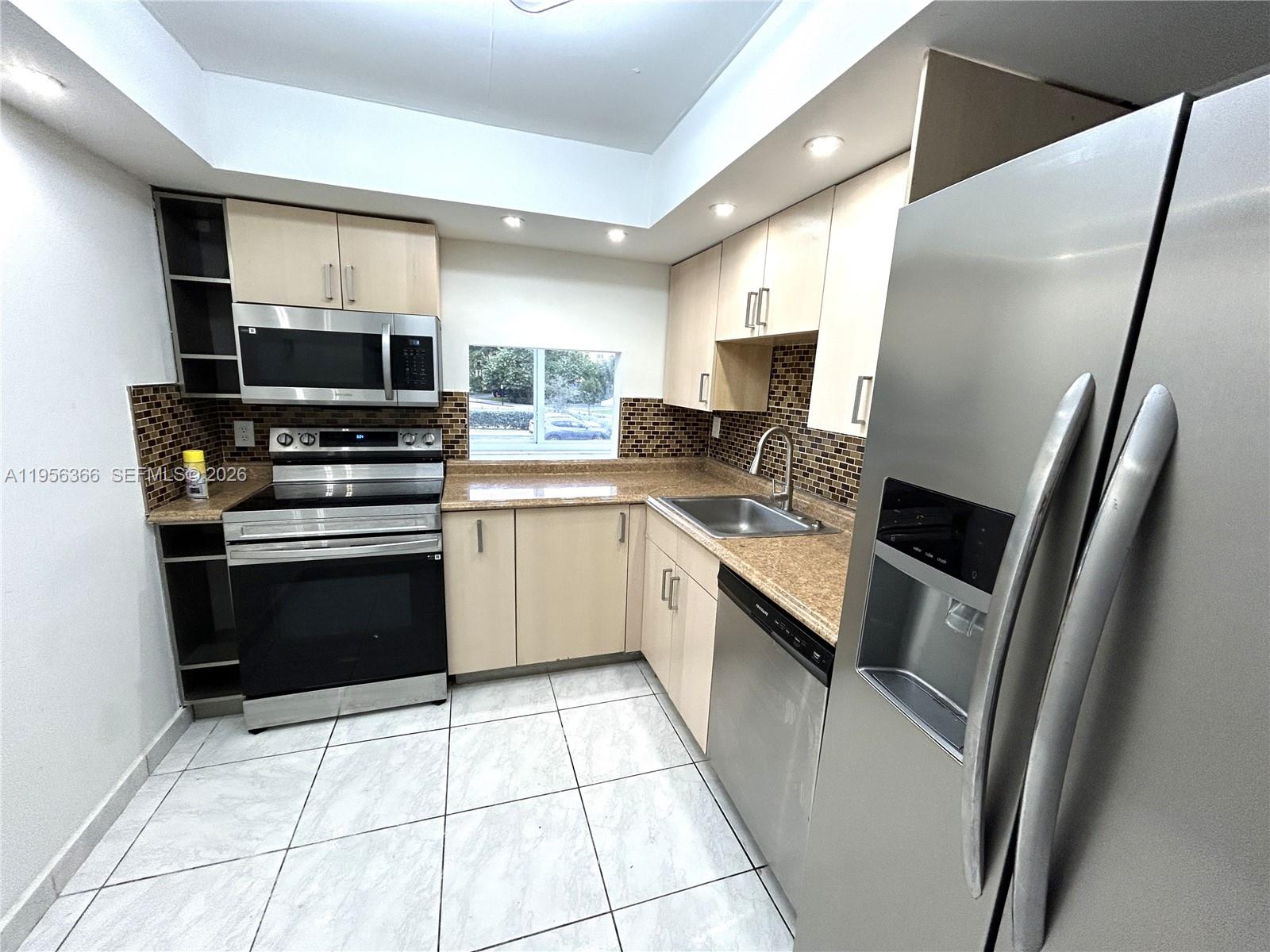 Sunny Isles Beach Condo: 250 180th Drive