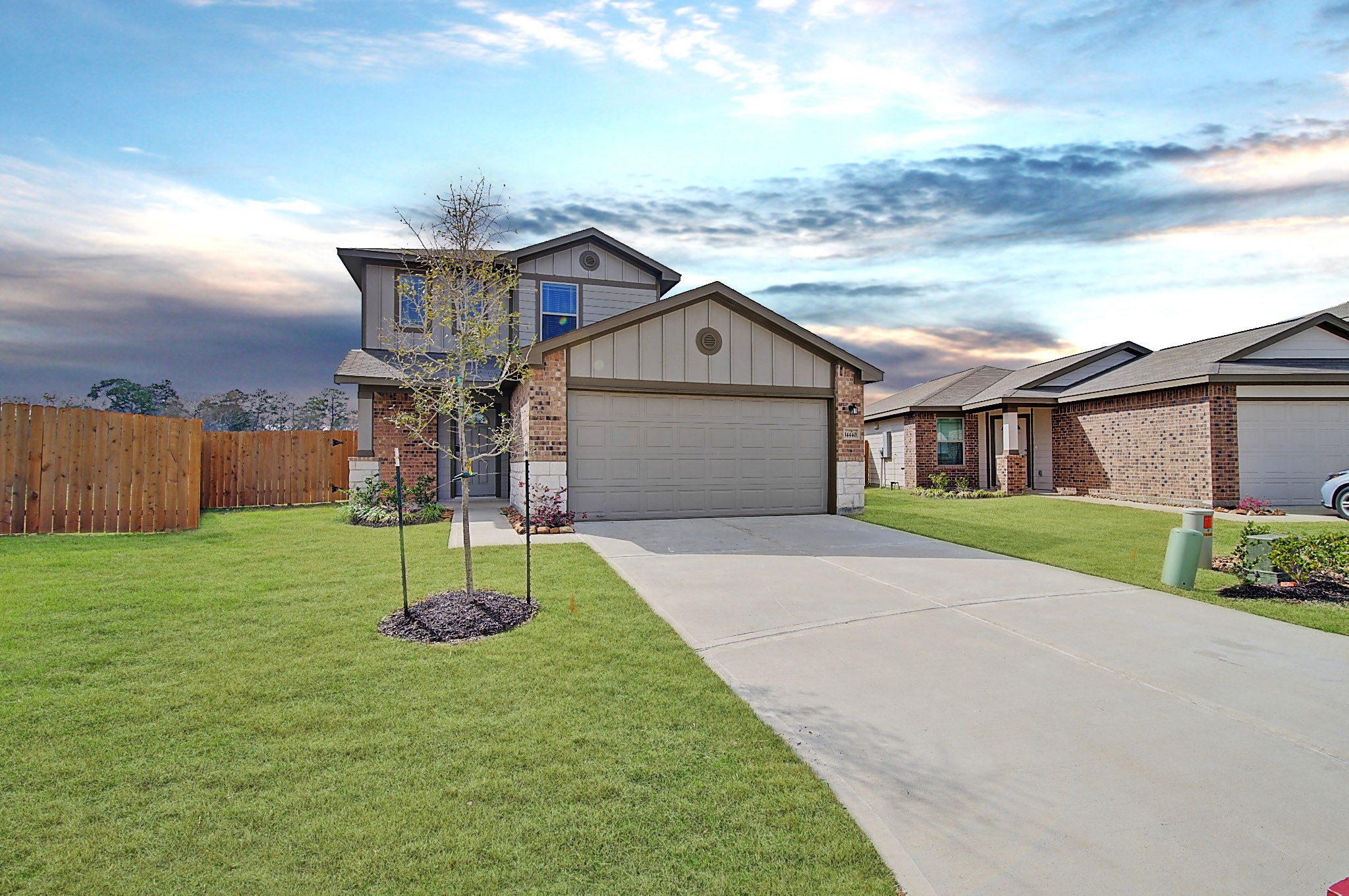 Conroe Condo: 16715 Twisted Pne Drive