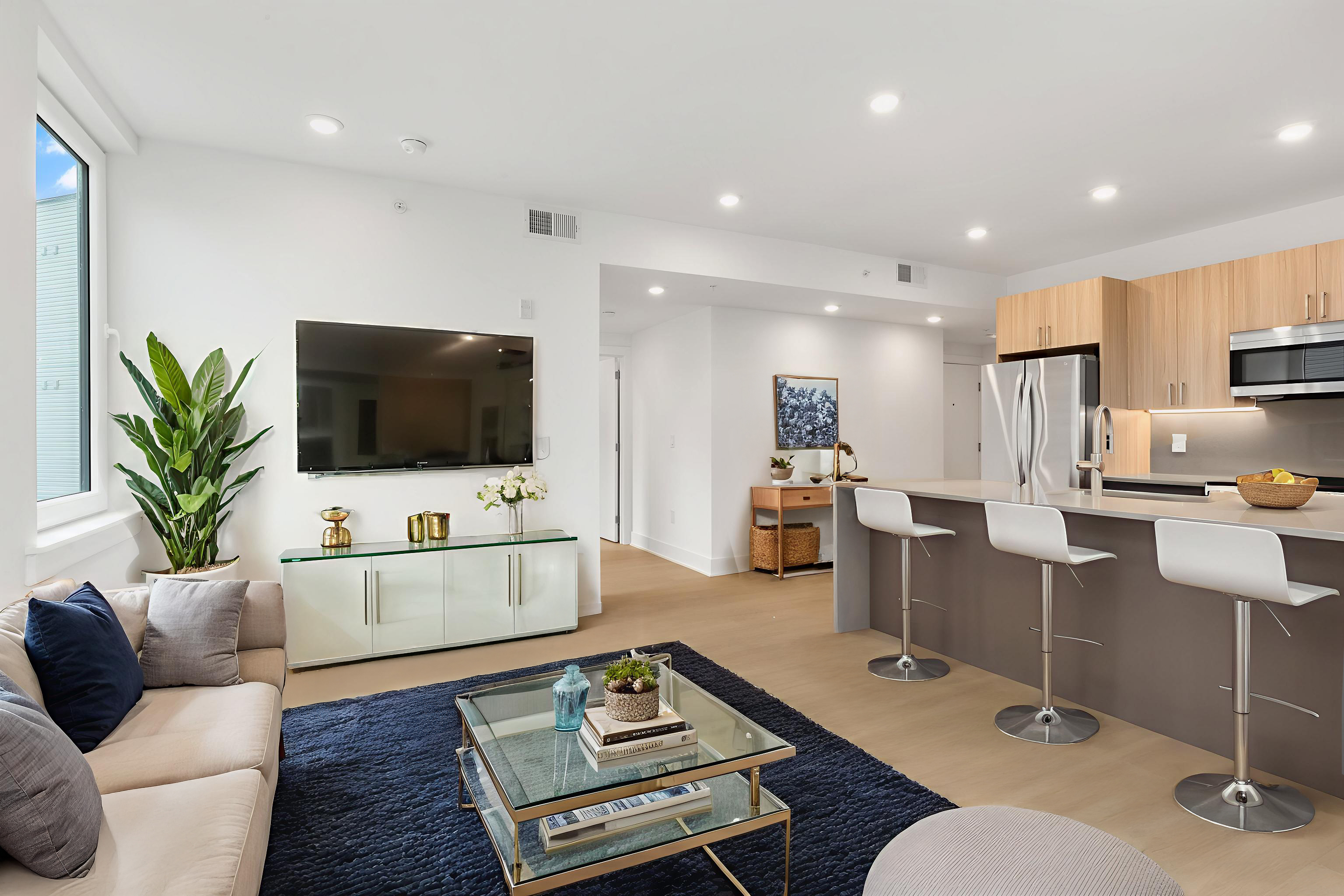 Philadelphia Apartment: 2000 Dreer St