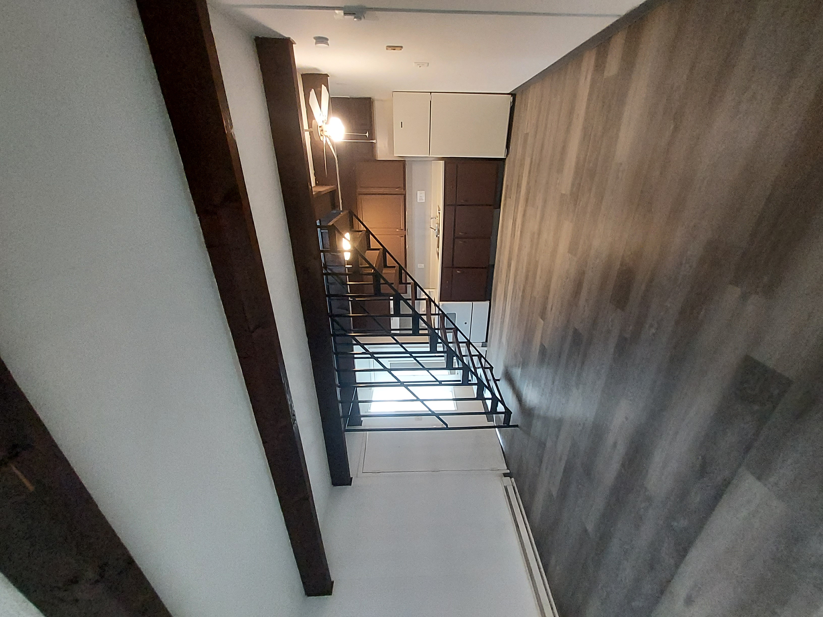 Newark Condo: 187 Buckingham St