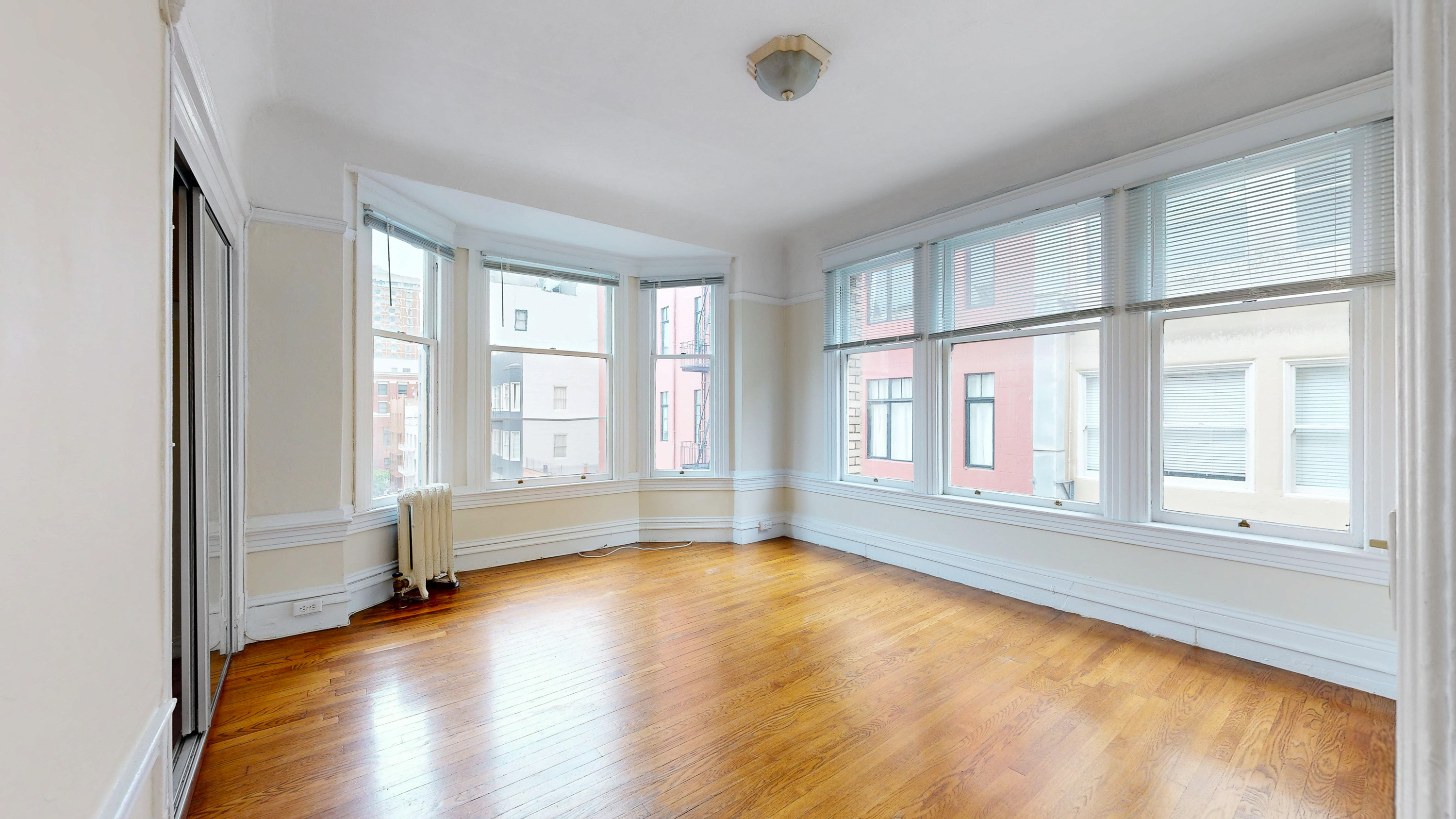 San Francisco Condo: 720 Jones St