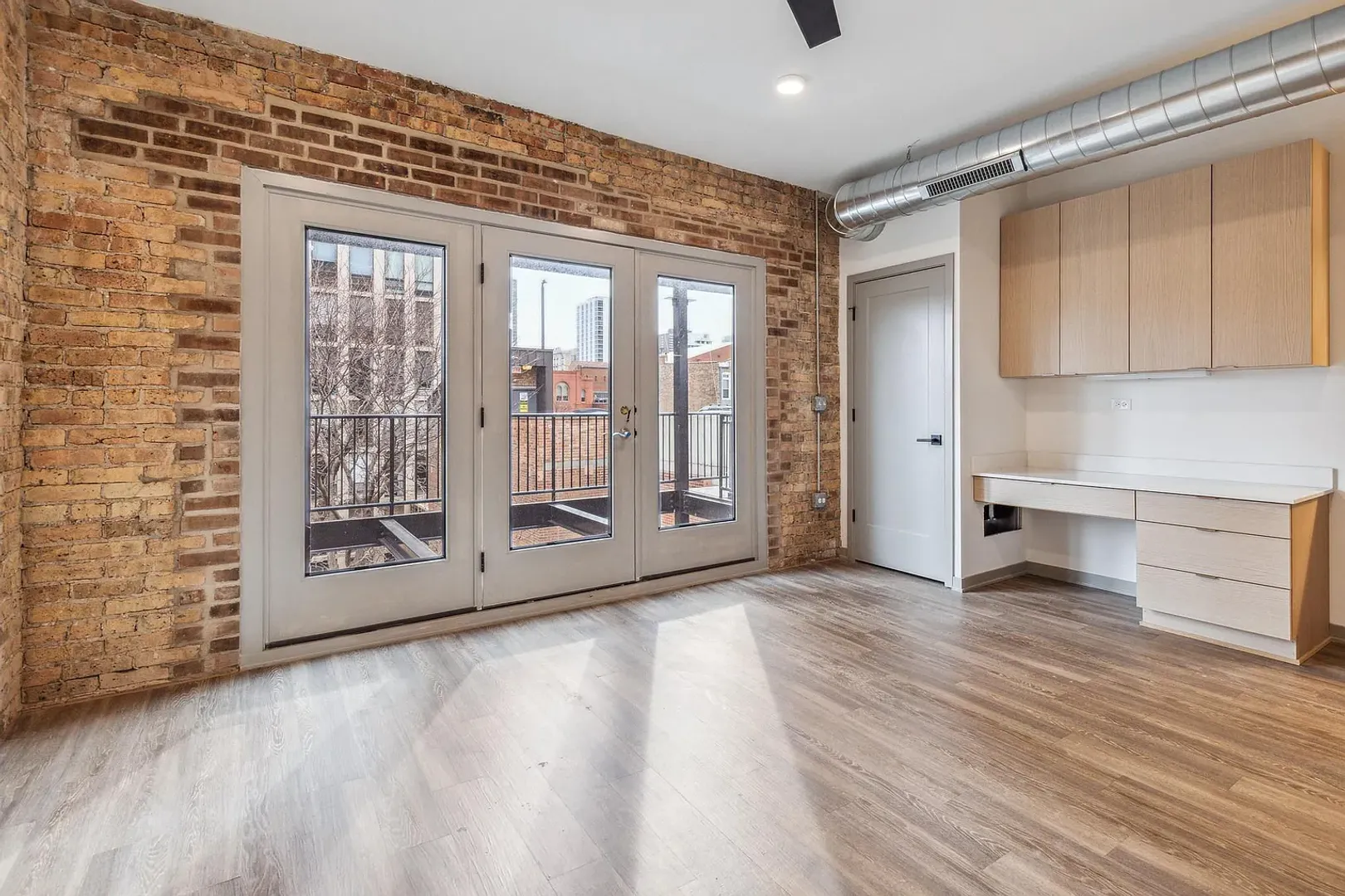 Chicago Condo: 1645 N. Wells