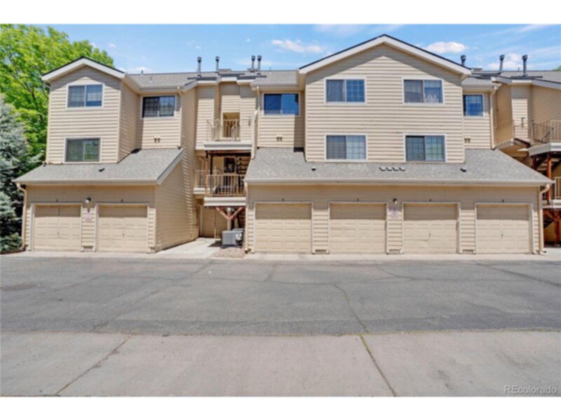Denver Condo: 4842 E Kentucky Ave