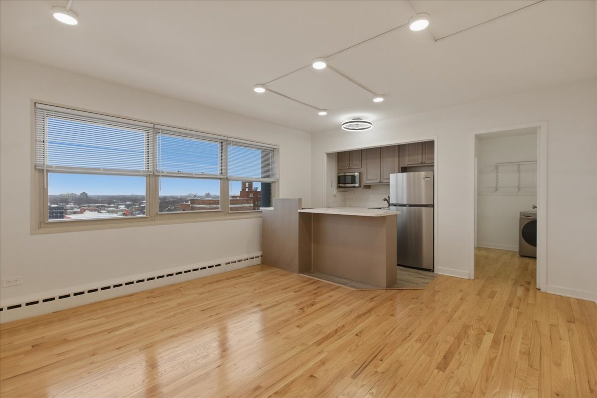 Chicago Condo: 5630 North Sheridan