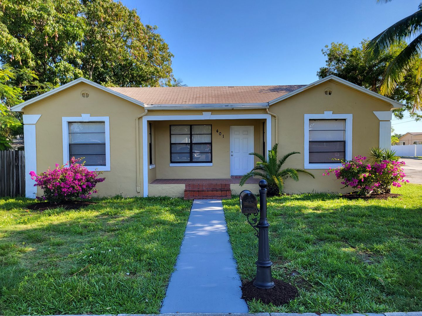 Delray Beach House: 401 S.W. 10th St.