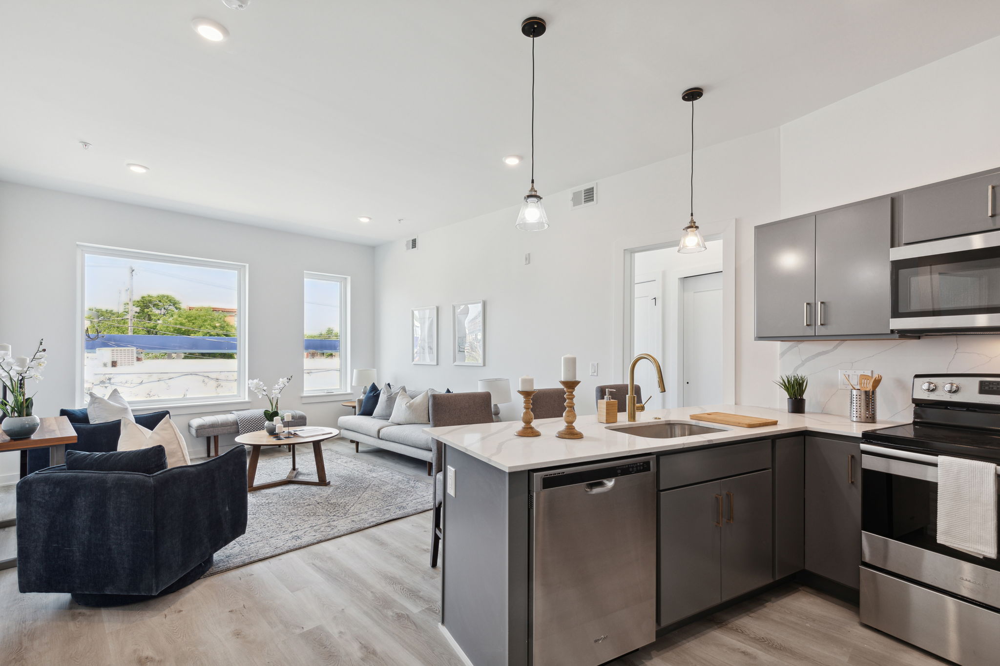 Philadelphia Apartment: 2046 E Lehigh Ave