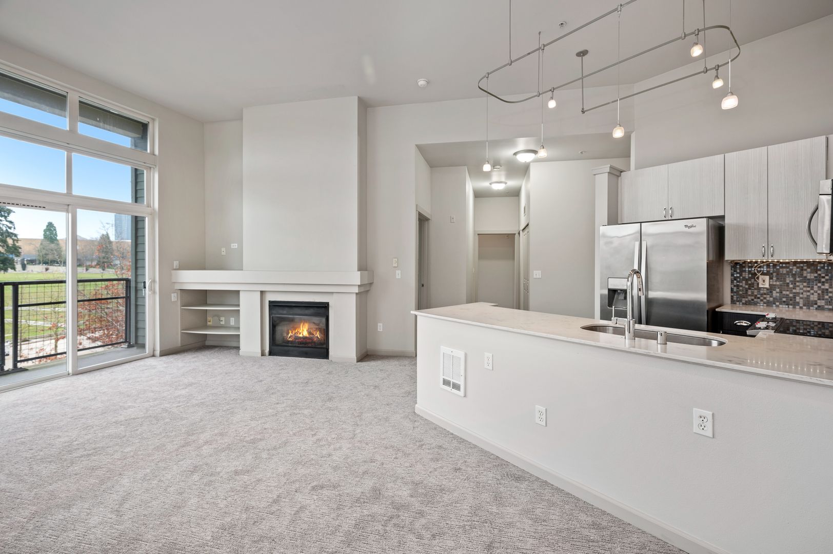 Bellevue Apartment: 37 103rd Ave NE