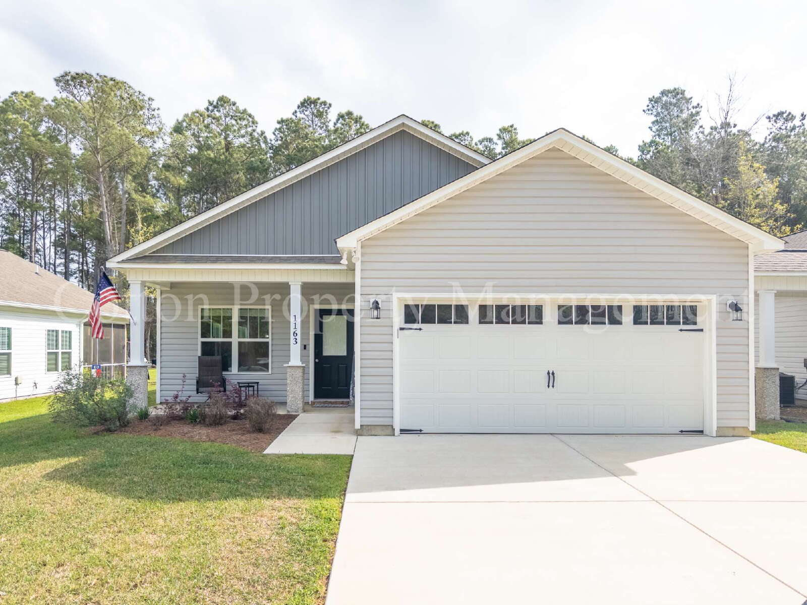 Hampstead House: 1163 Dan Owen Drive