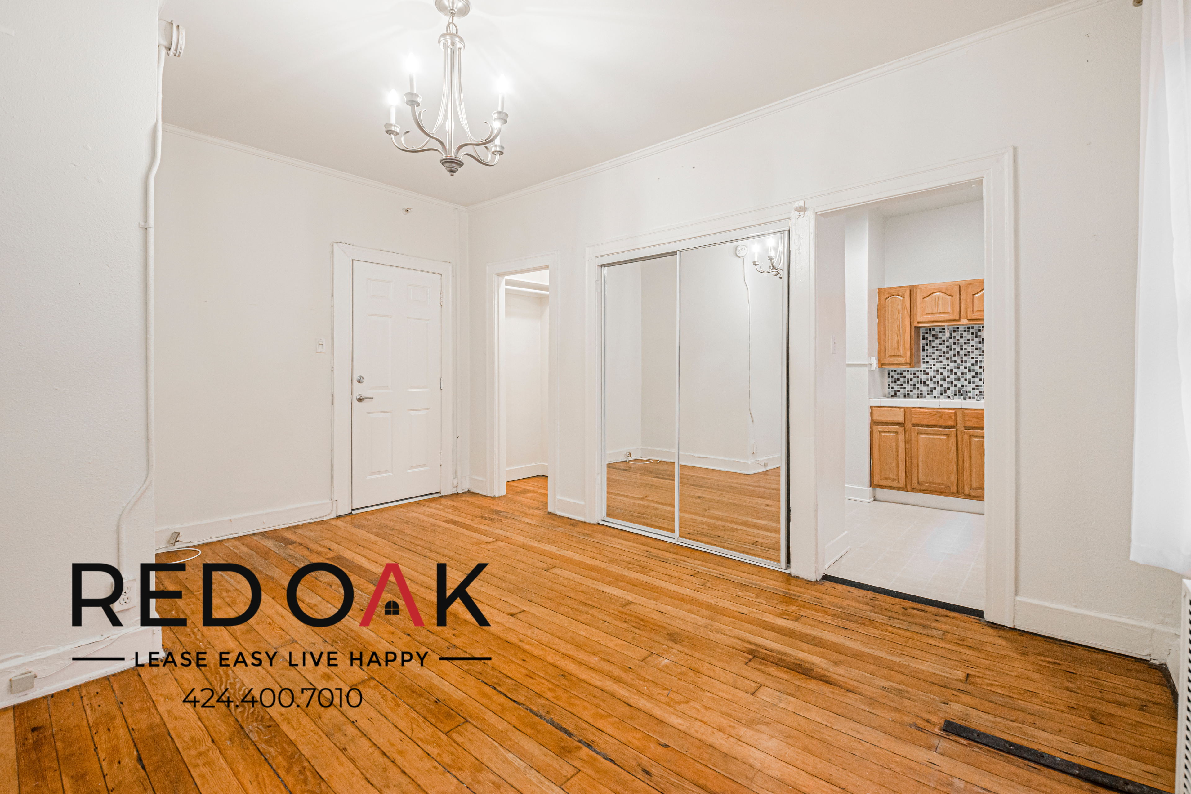 Los Angeles Condo: 532 S  Coronado Street