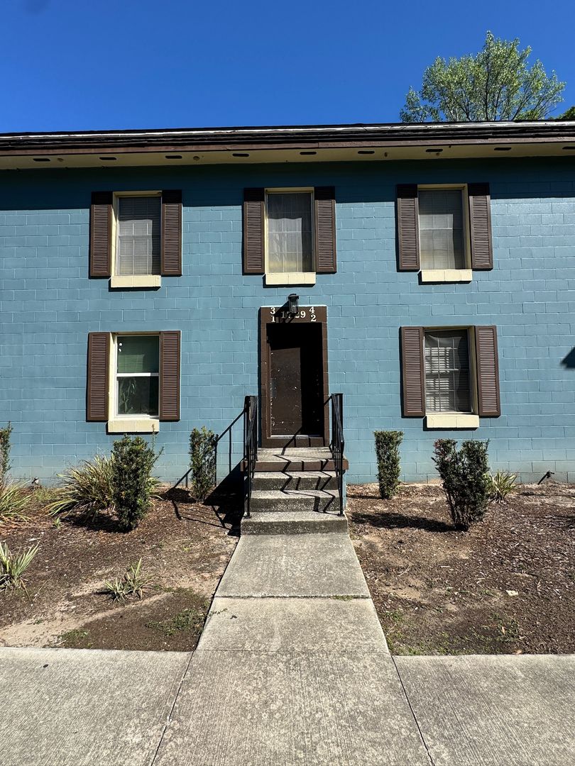 Ocala Condo: 1729-3 NE 2nd Street