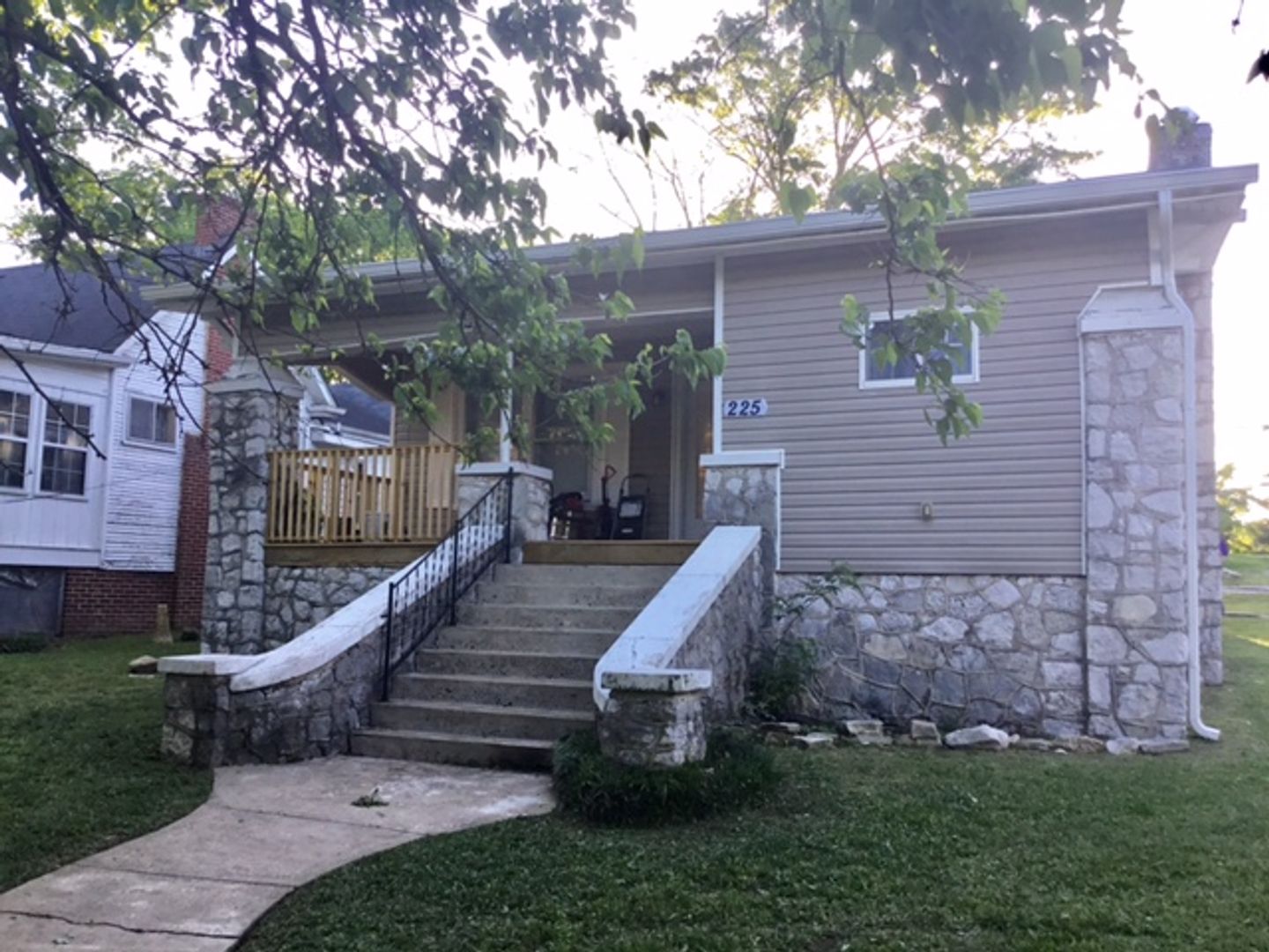 Chattanooga House: 225 N Germantown Rd