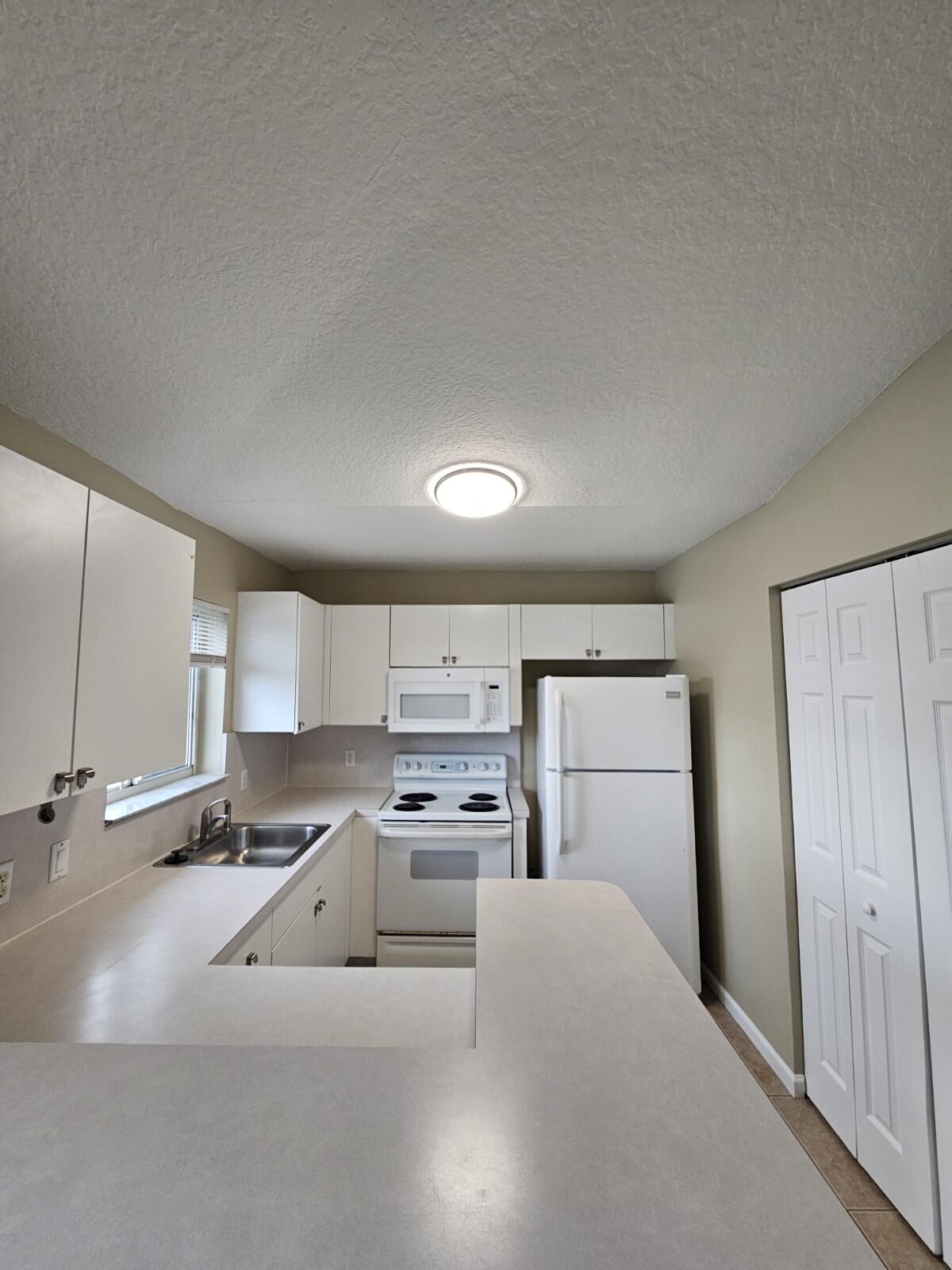 West Palm Beach Condo: 3490 Briar Bay Boulevard