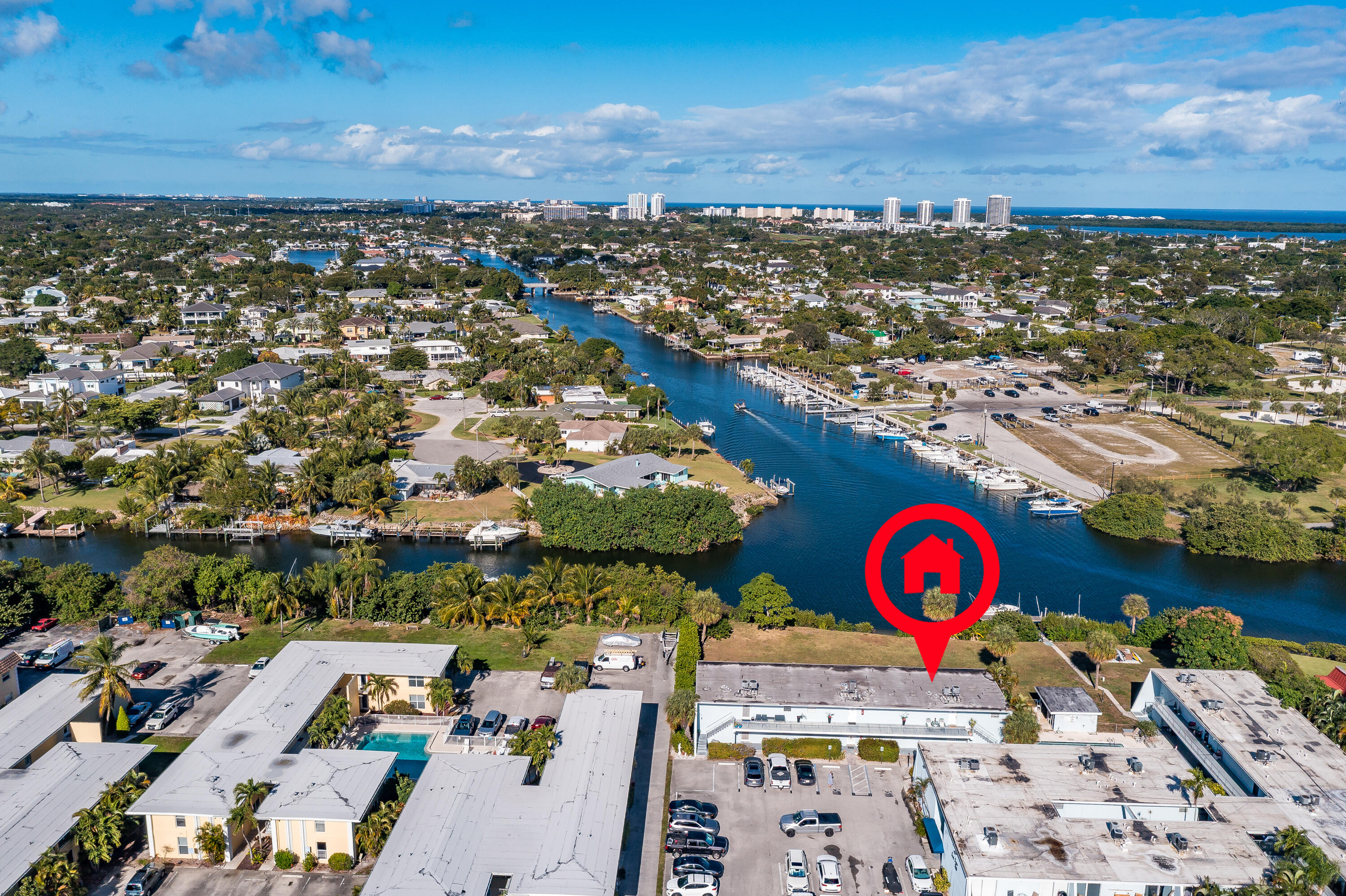 North Palm Beach Condo: 725 Hummingbird Way