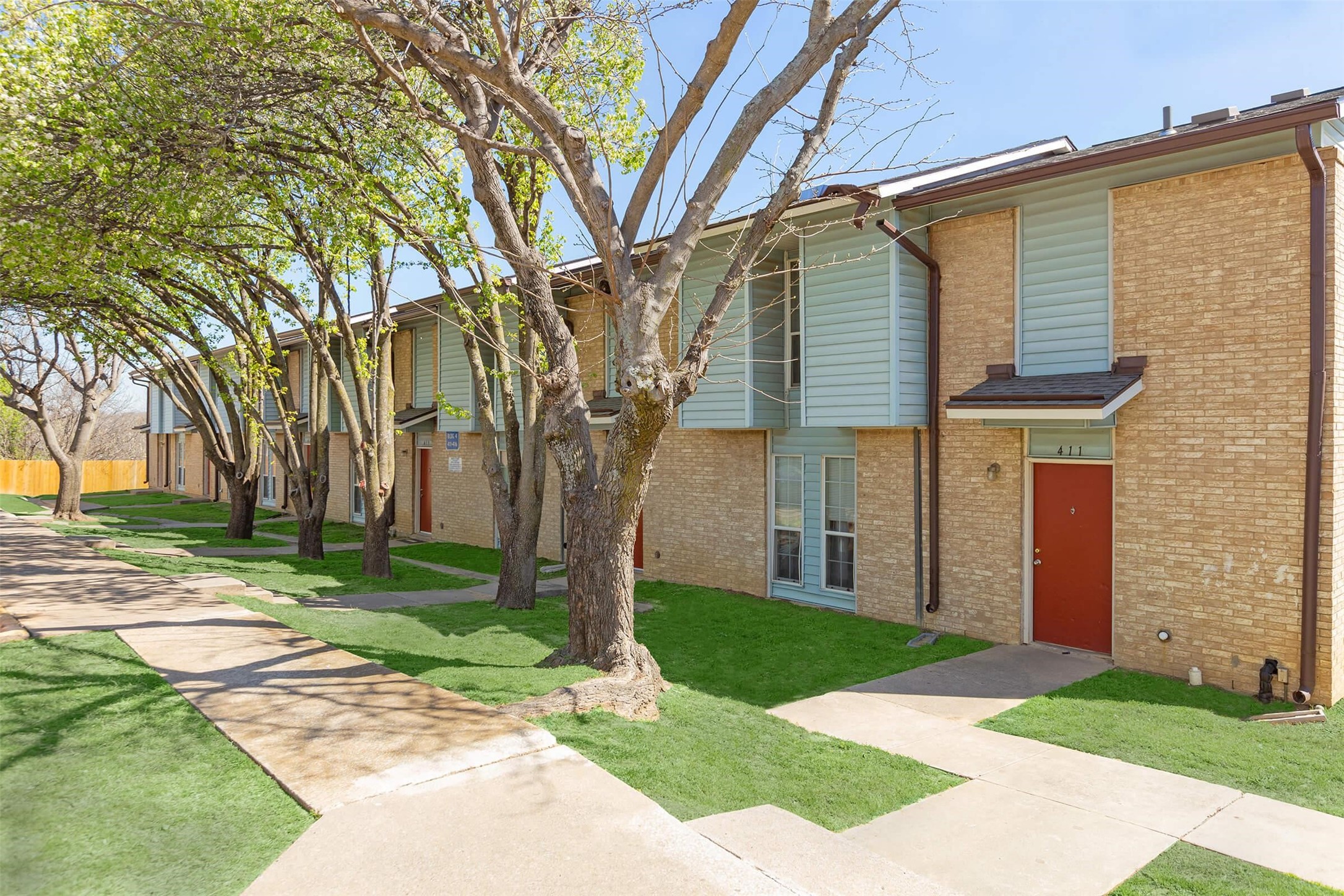 Fort Worth Condo: 2100 Southcrest Drive