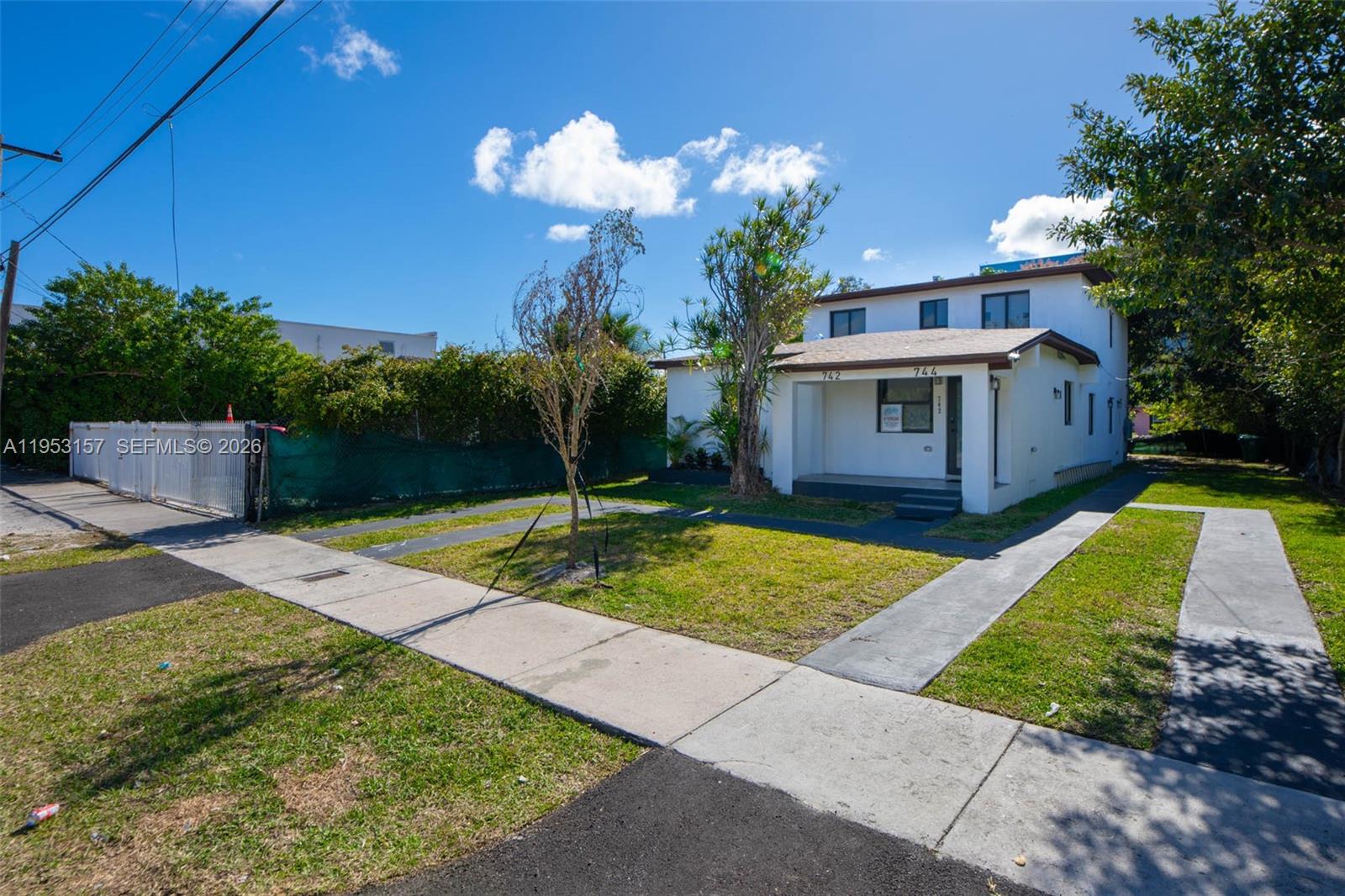 Miami Condo: 742 Northwest 70th Street